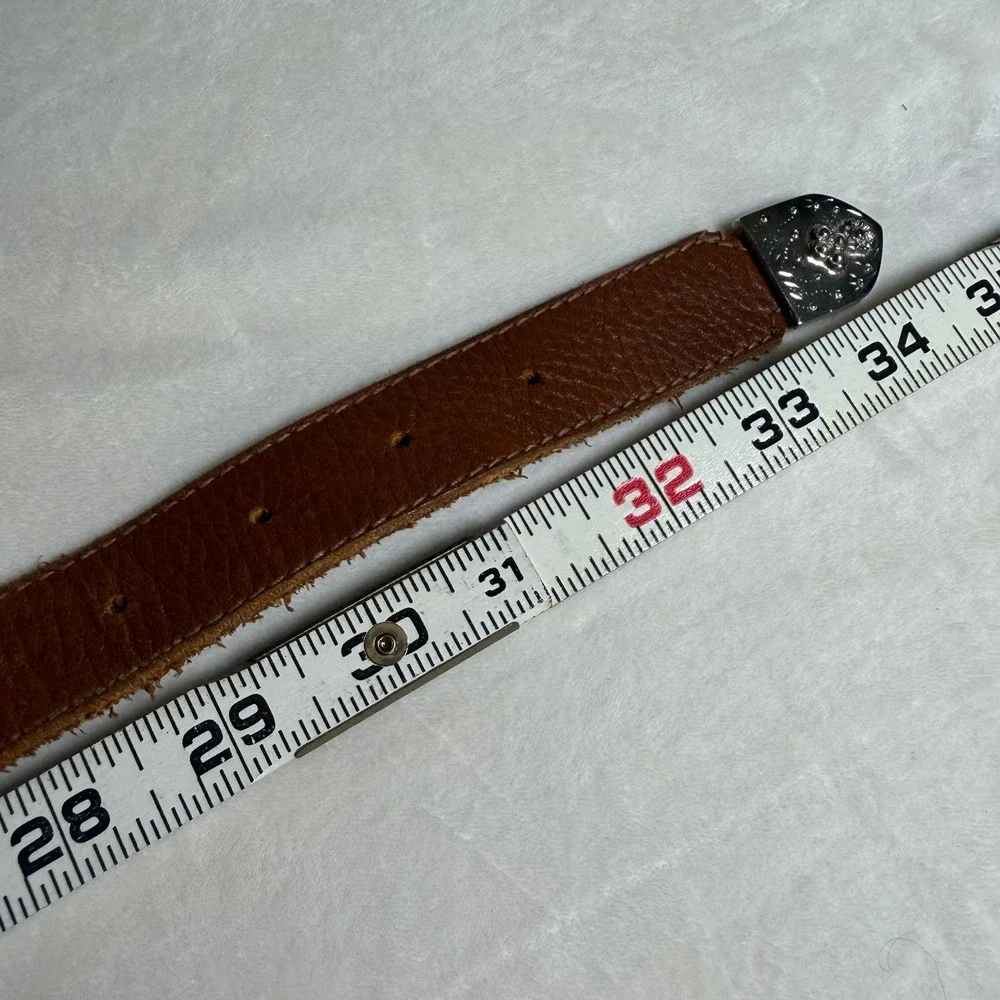 Leather Shop Western Belt Women Size 28 Brown Genuine Leather‎ Engraved Buckle